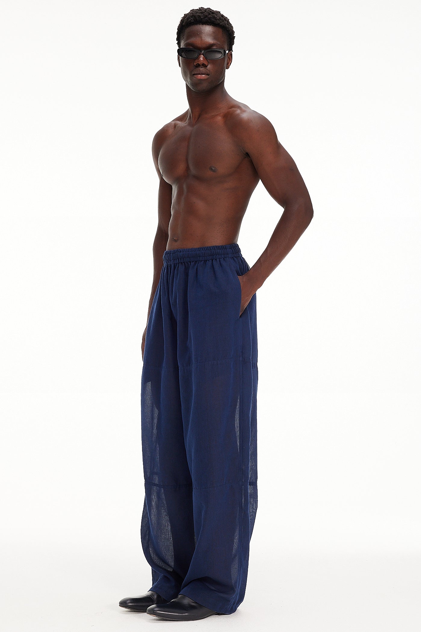 The Parachute Pant - Navy