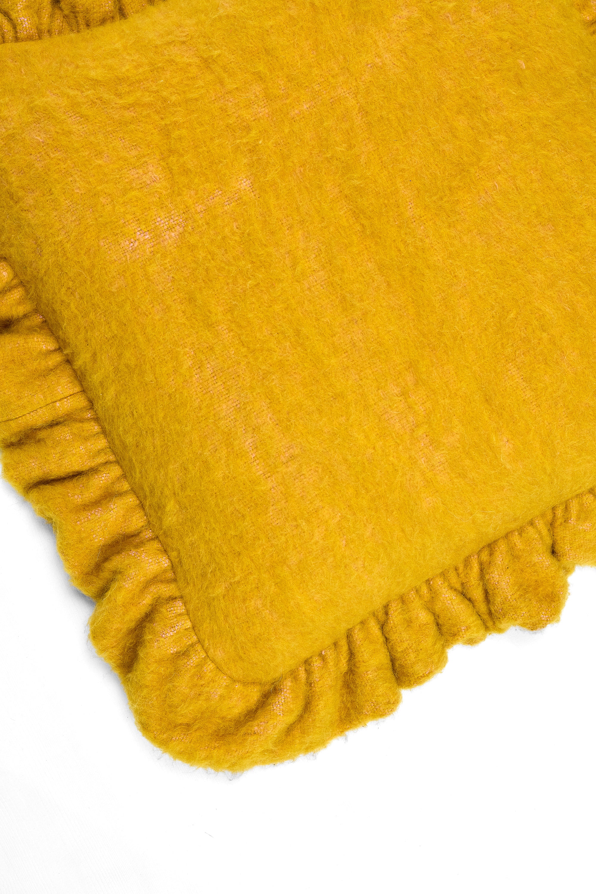 Ruffled Cushion | Wool