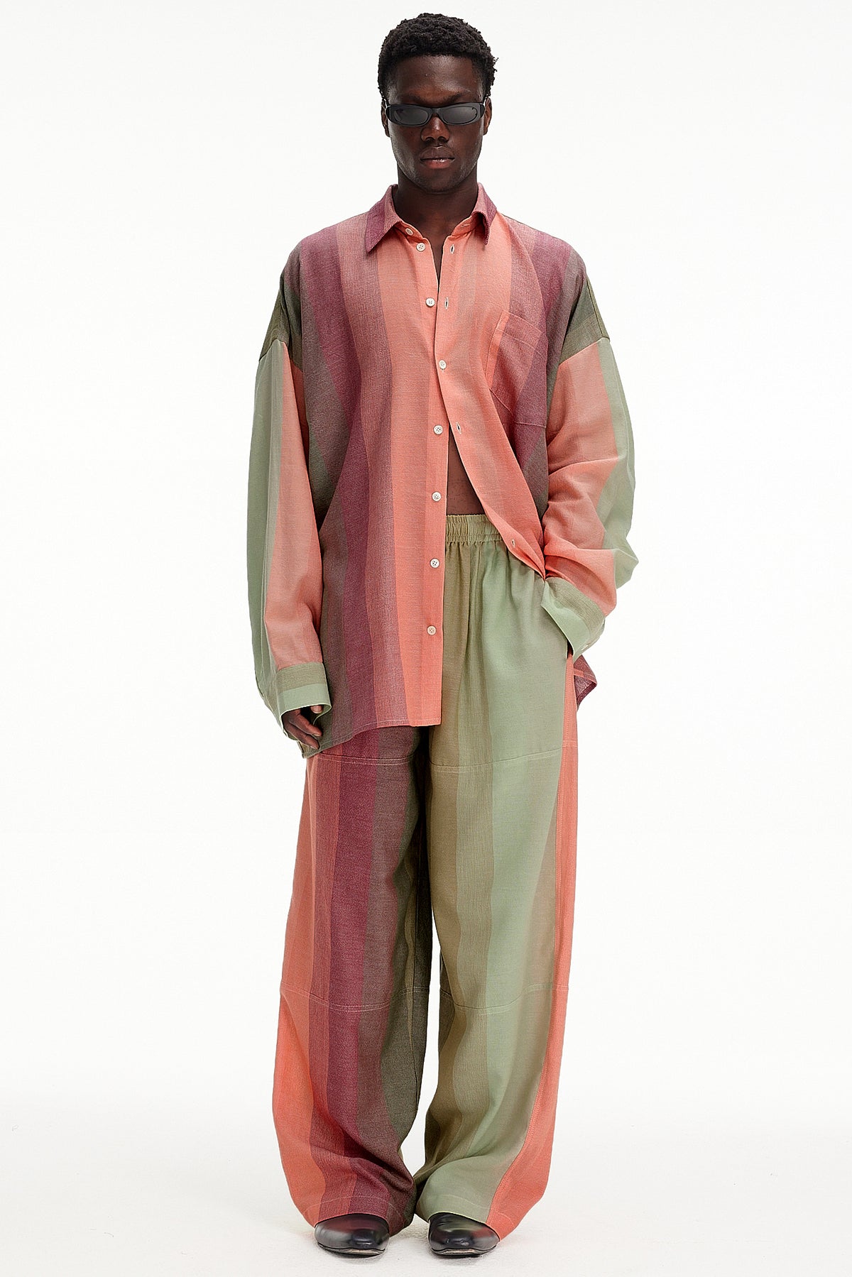 The Oversized Shirt - Stripe 109
