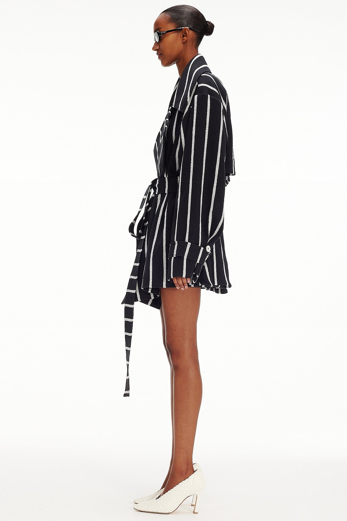 The Cropped Trench Coat : Black + White