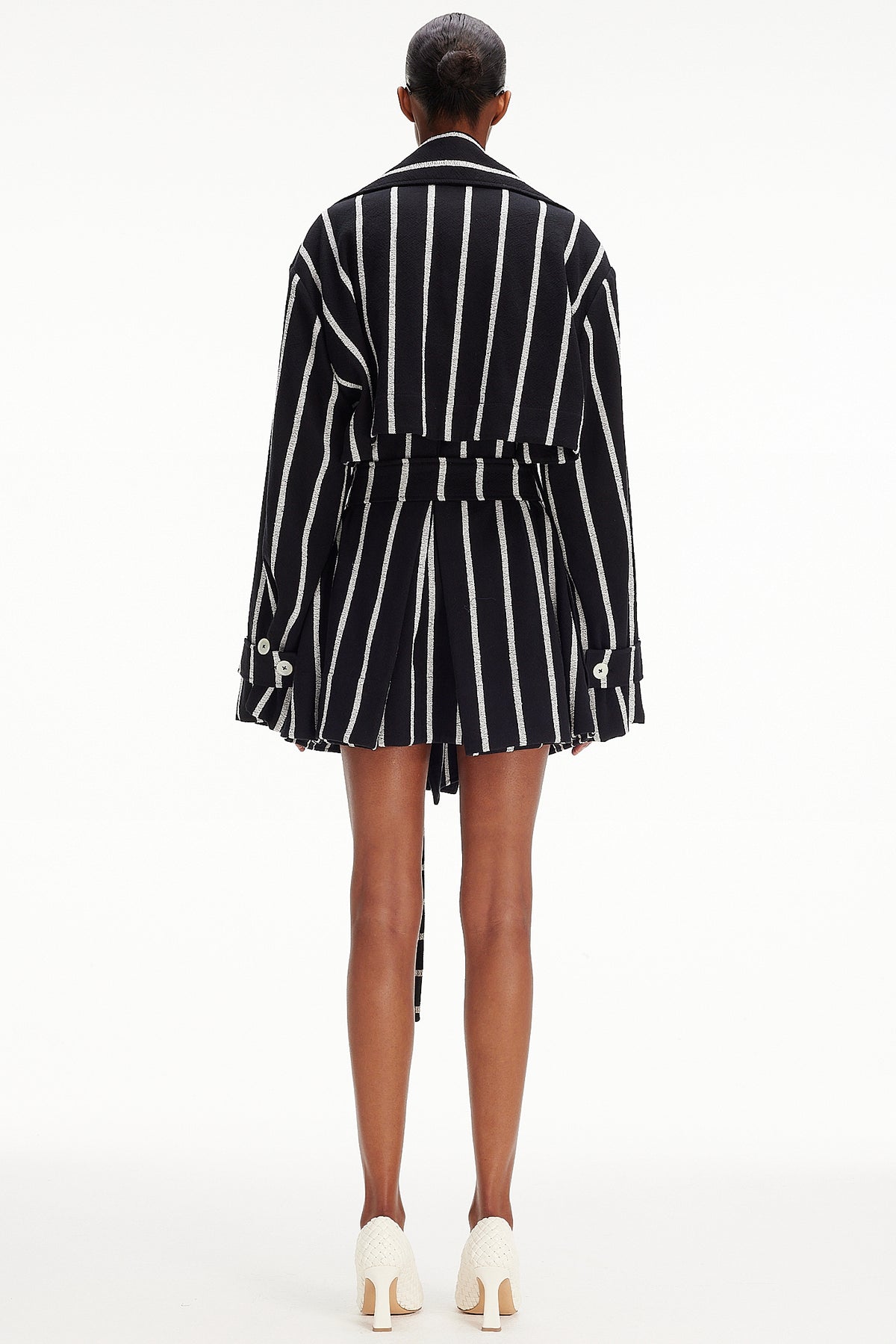 The Cropped Trench Coat : Black + White