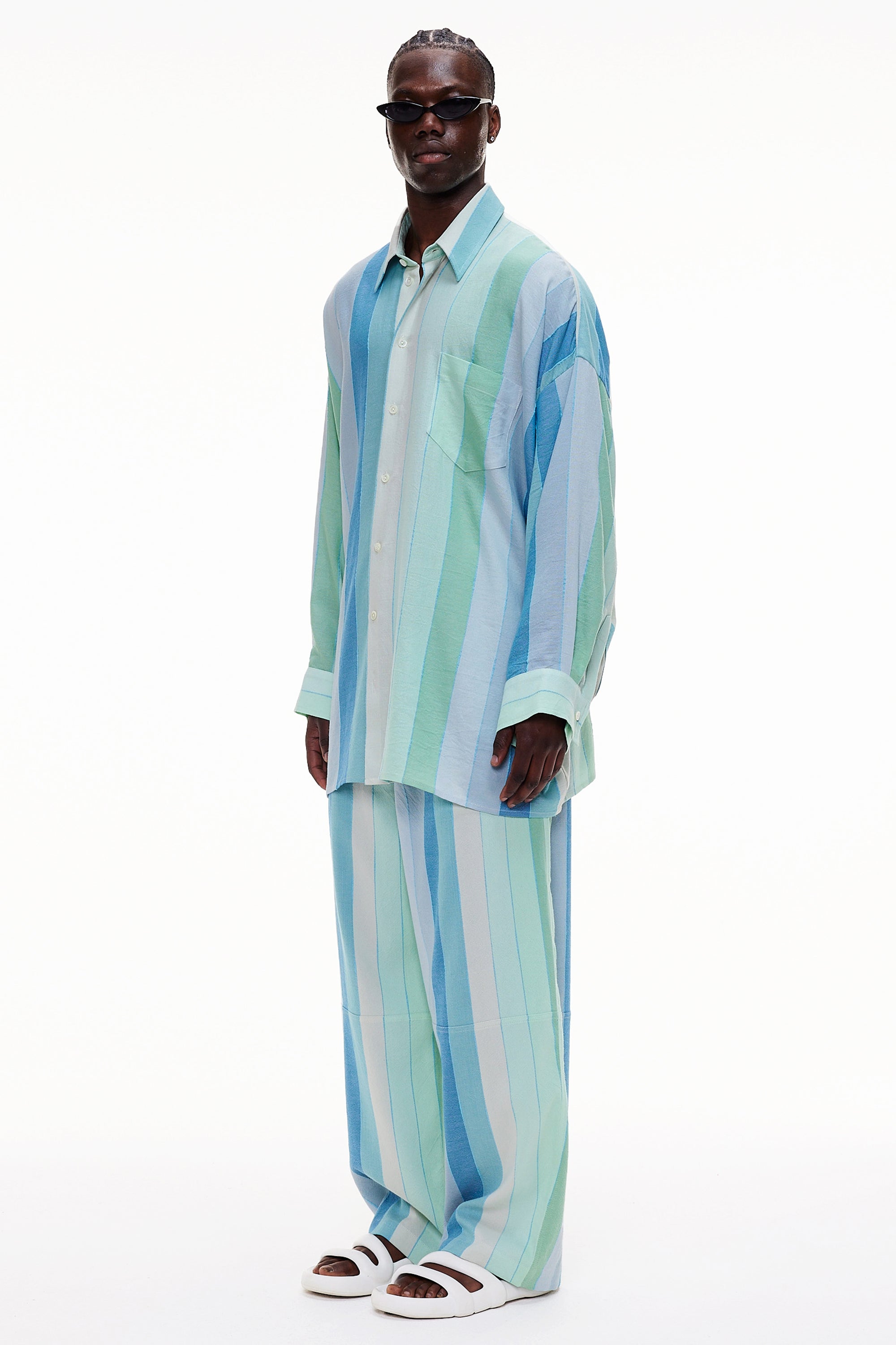 The Oversized Shirt - Stripe 44