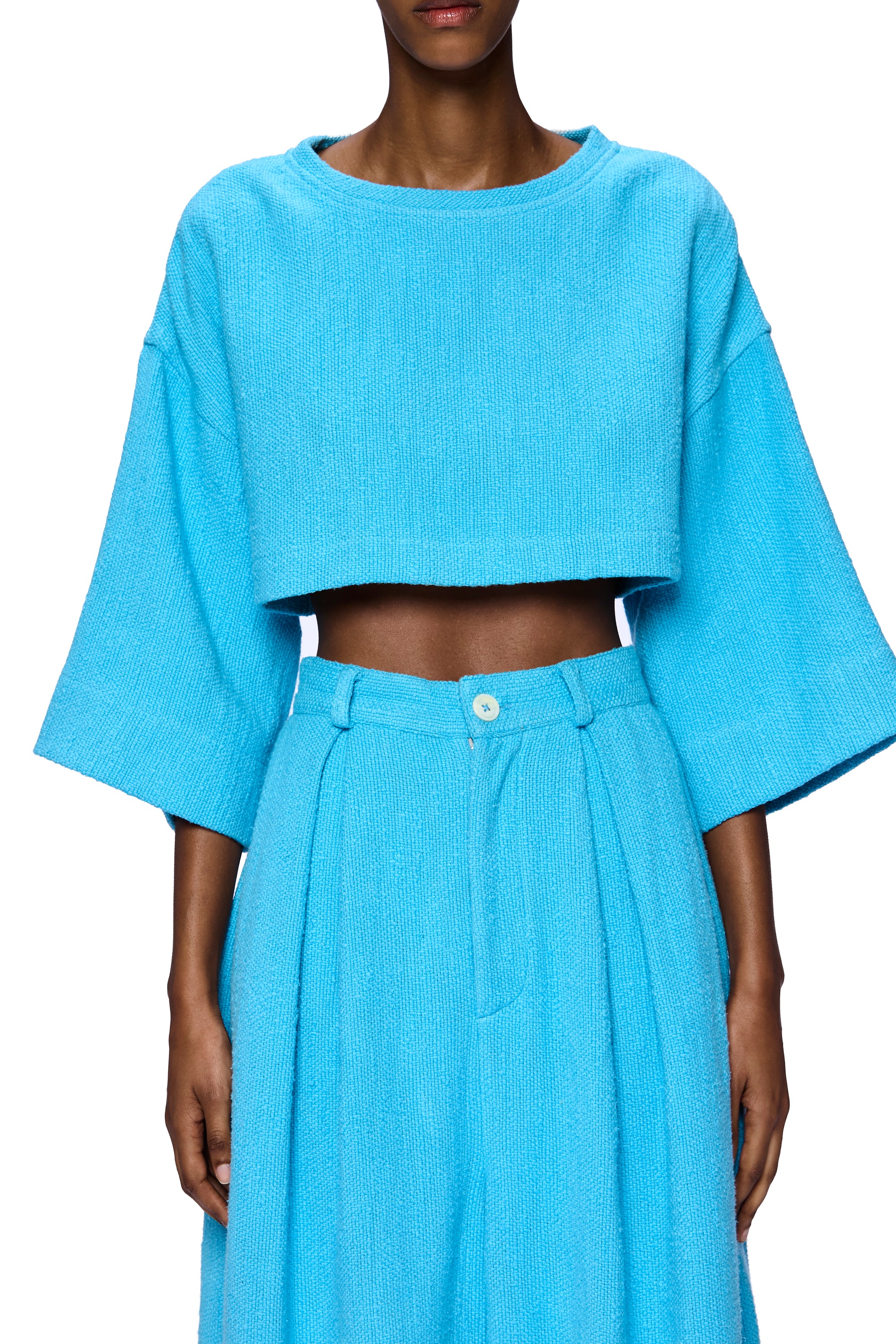 The Cropped T-Shirt : Blue Ciel Flamme