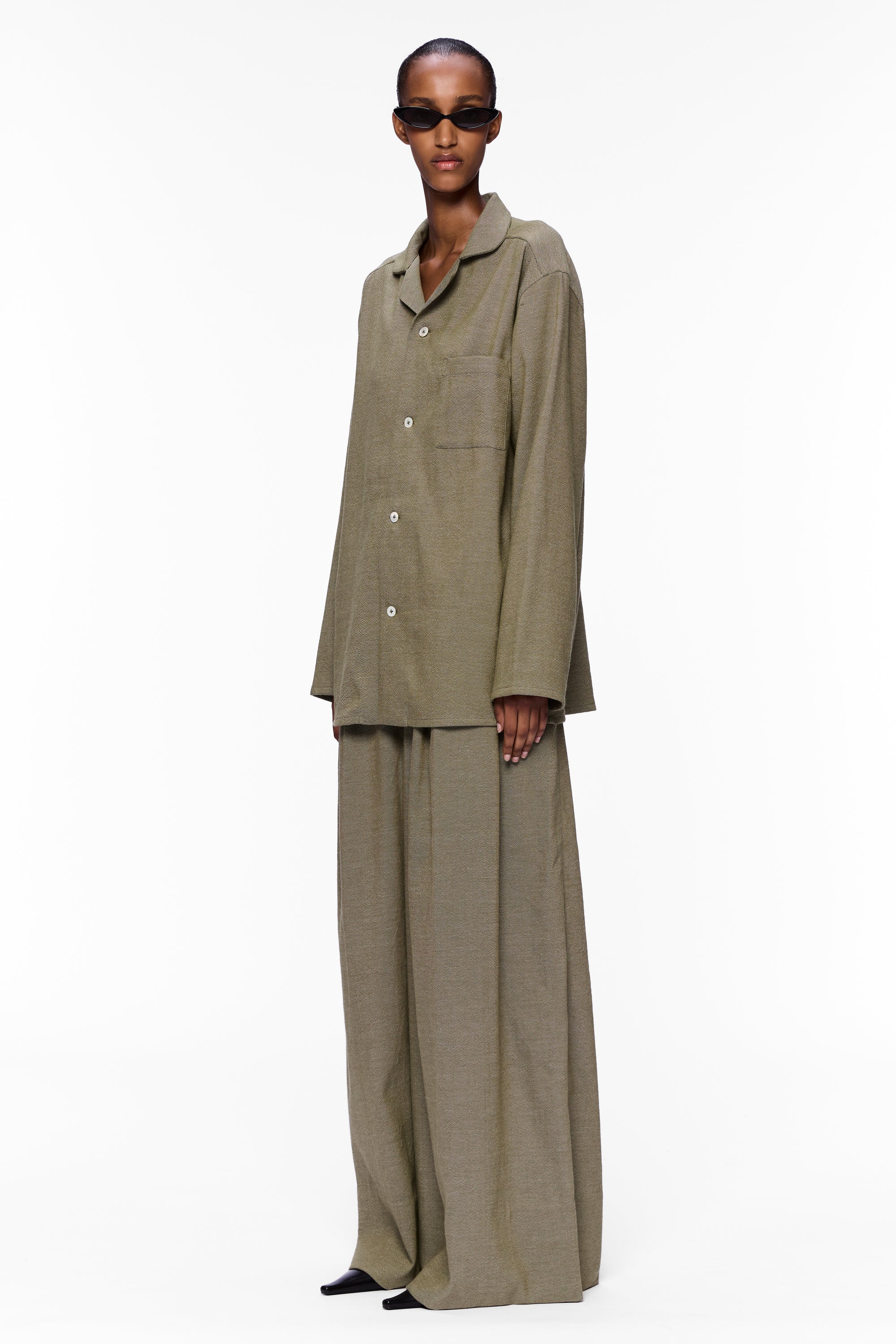 The Pyjama Shirt : Army