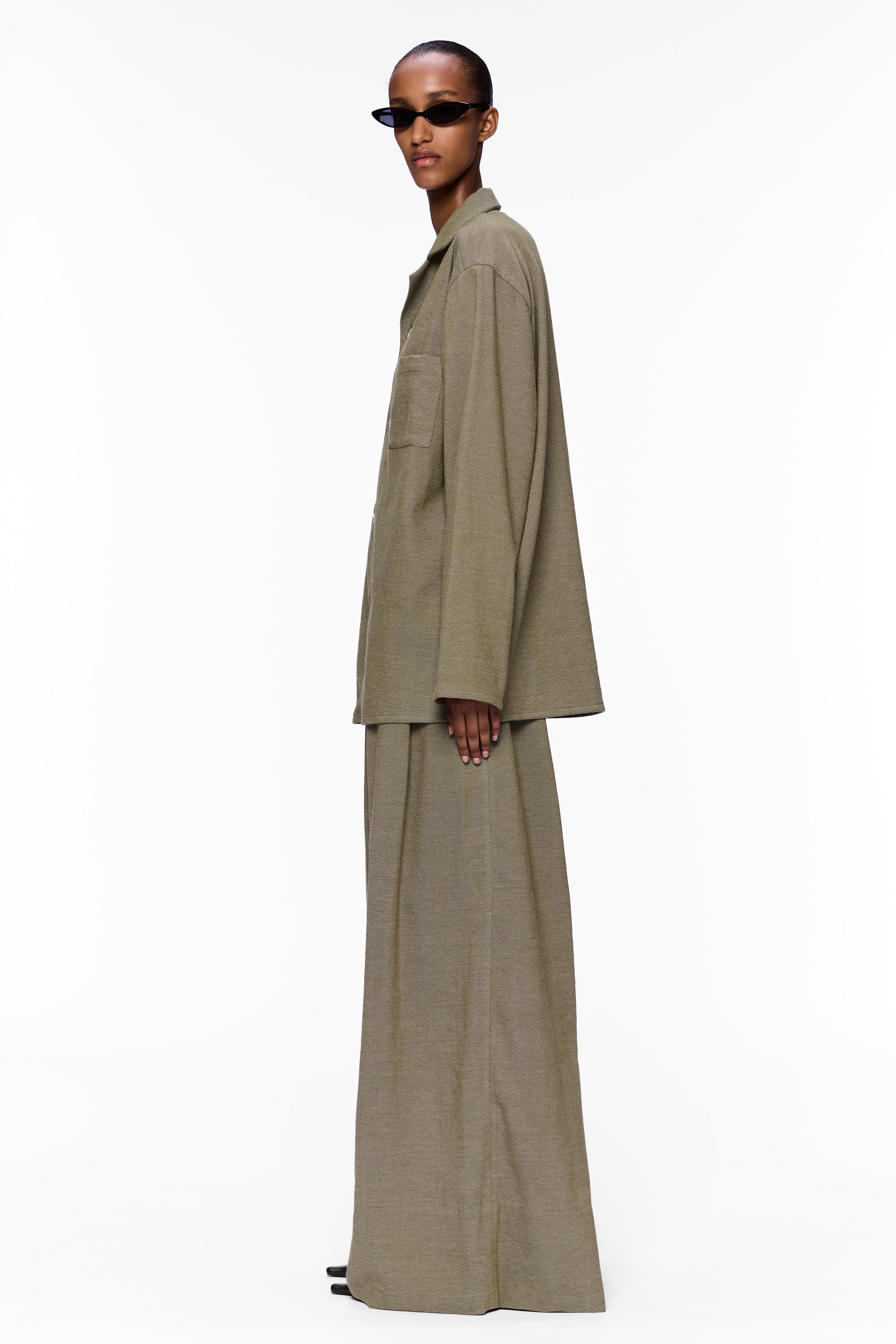 The Pyjama Shirt : Army