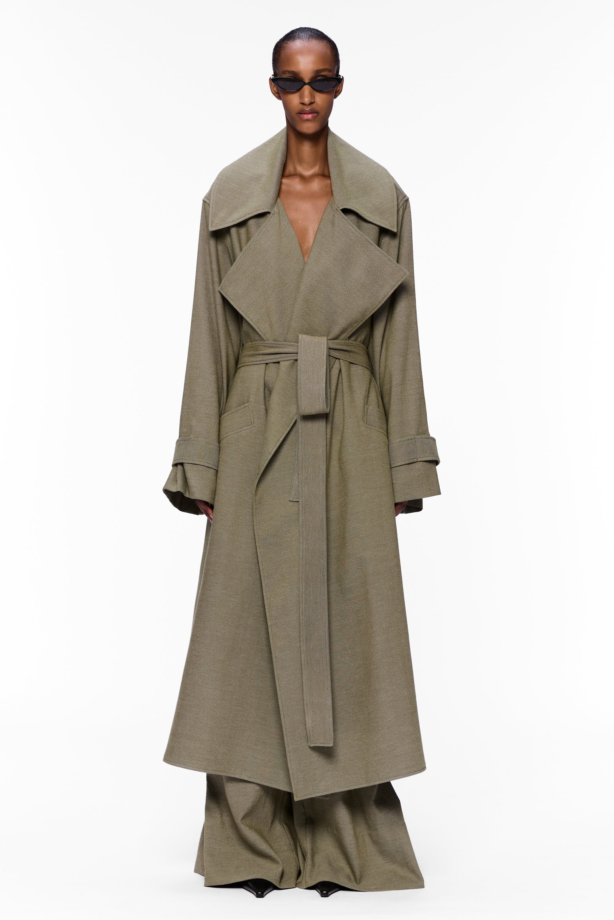 The Trench Coat : Army