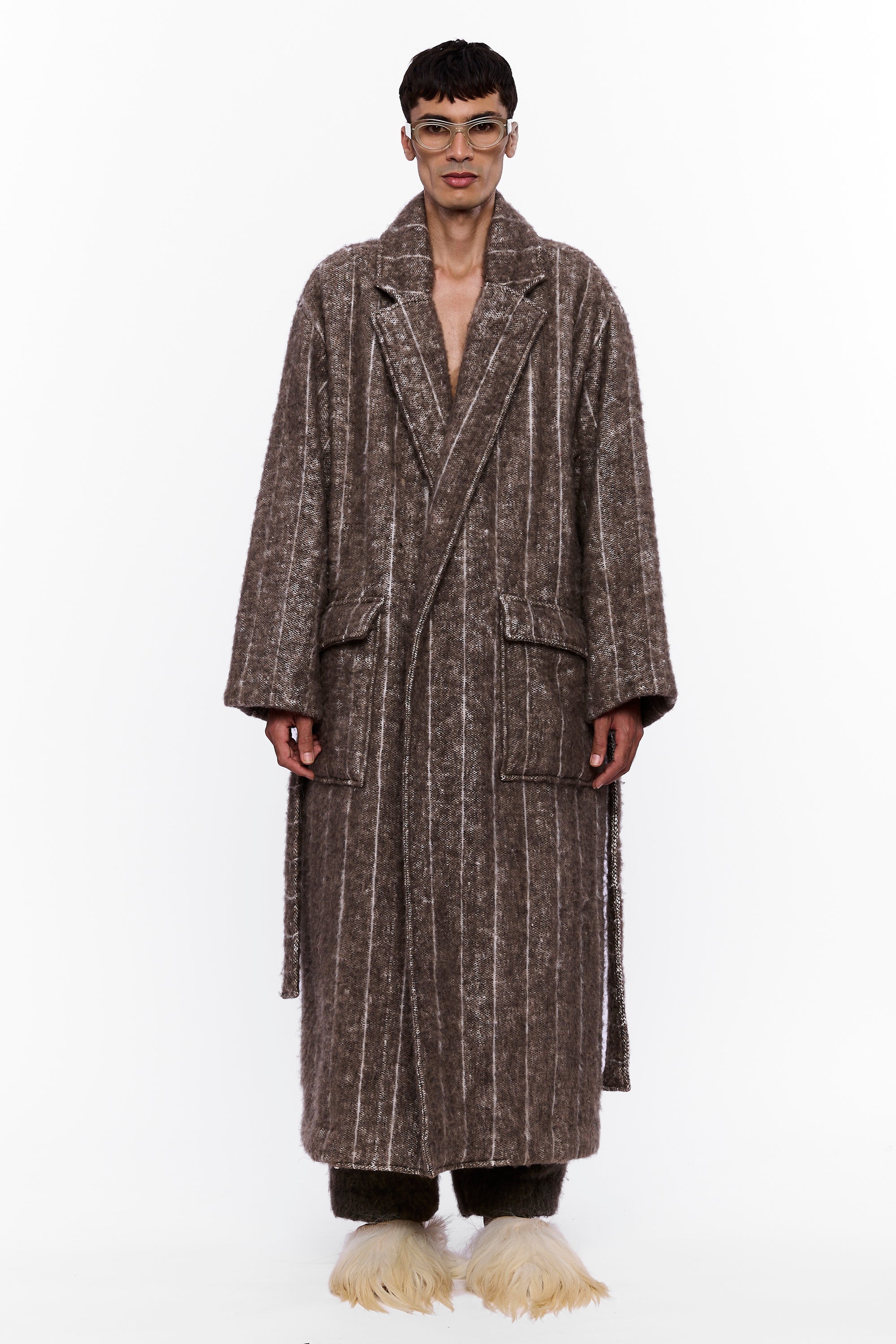 The Blanket Coat : Charcoal Brown Wool