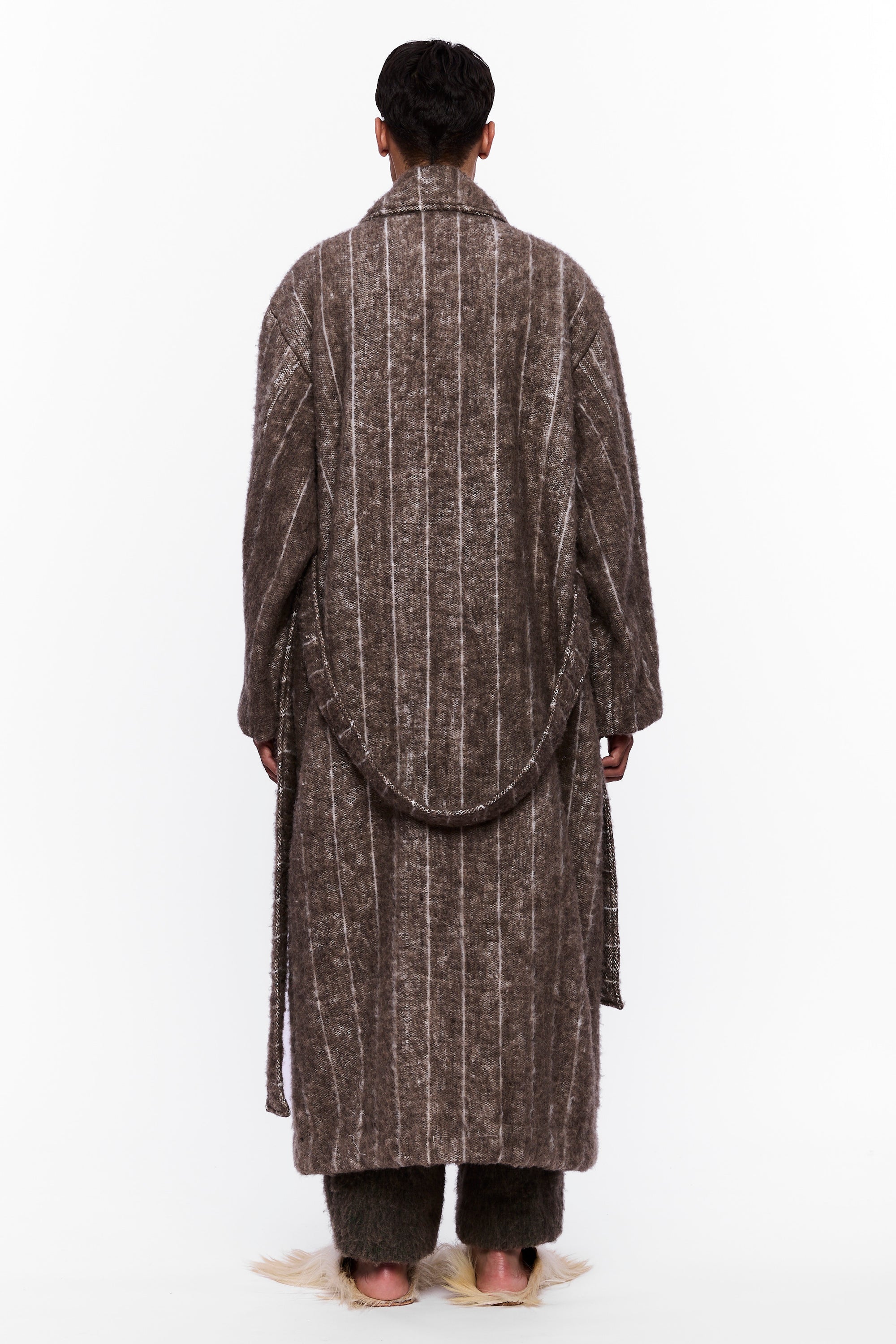 The Blanket Coat : Charcoal Brown Wool