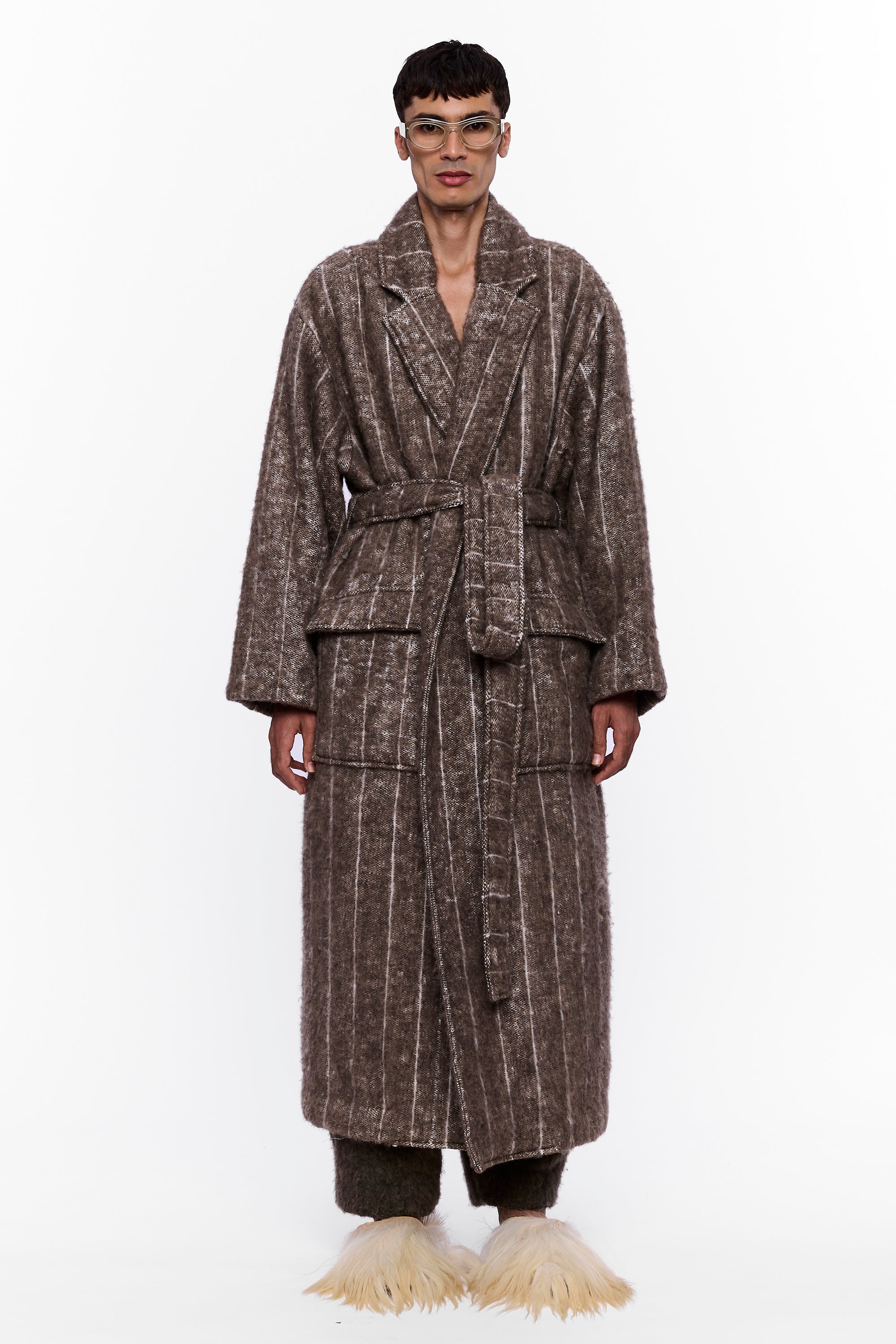 The Blanket Coat : Charcoal Brown Wool