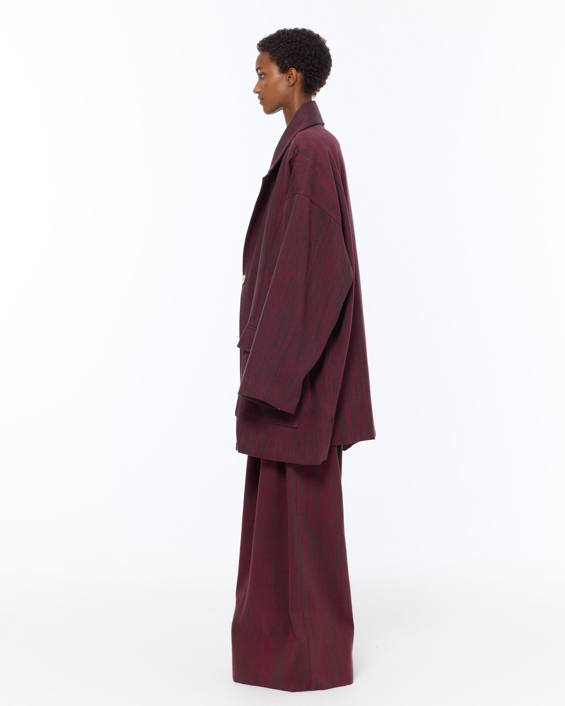 The Cropped Blanket Coat : Bordeaux Chambray