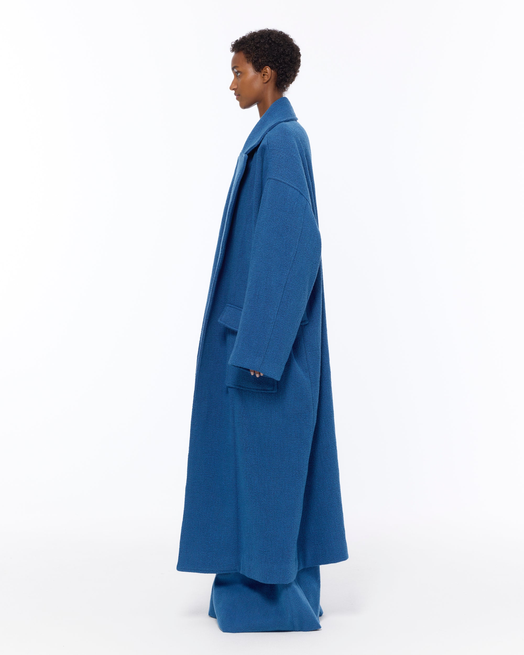 The Blanket Coat : French Blue Boucle