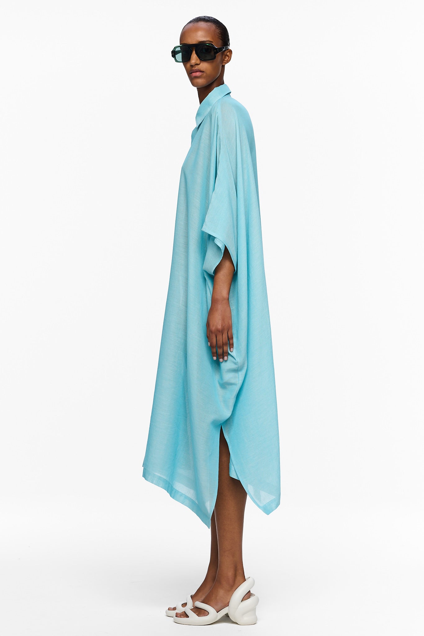 The Sleeveless Caftan - Blue Ciel