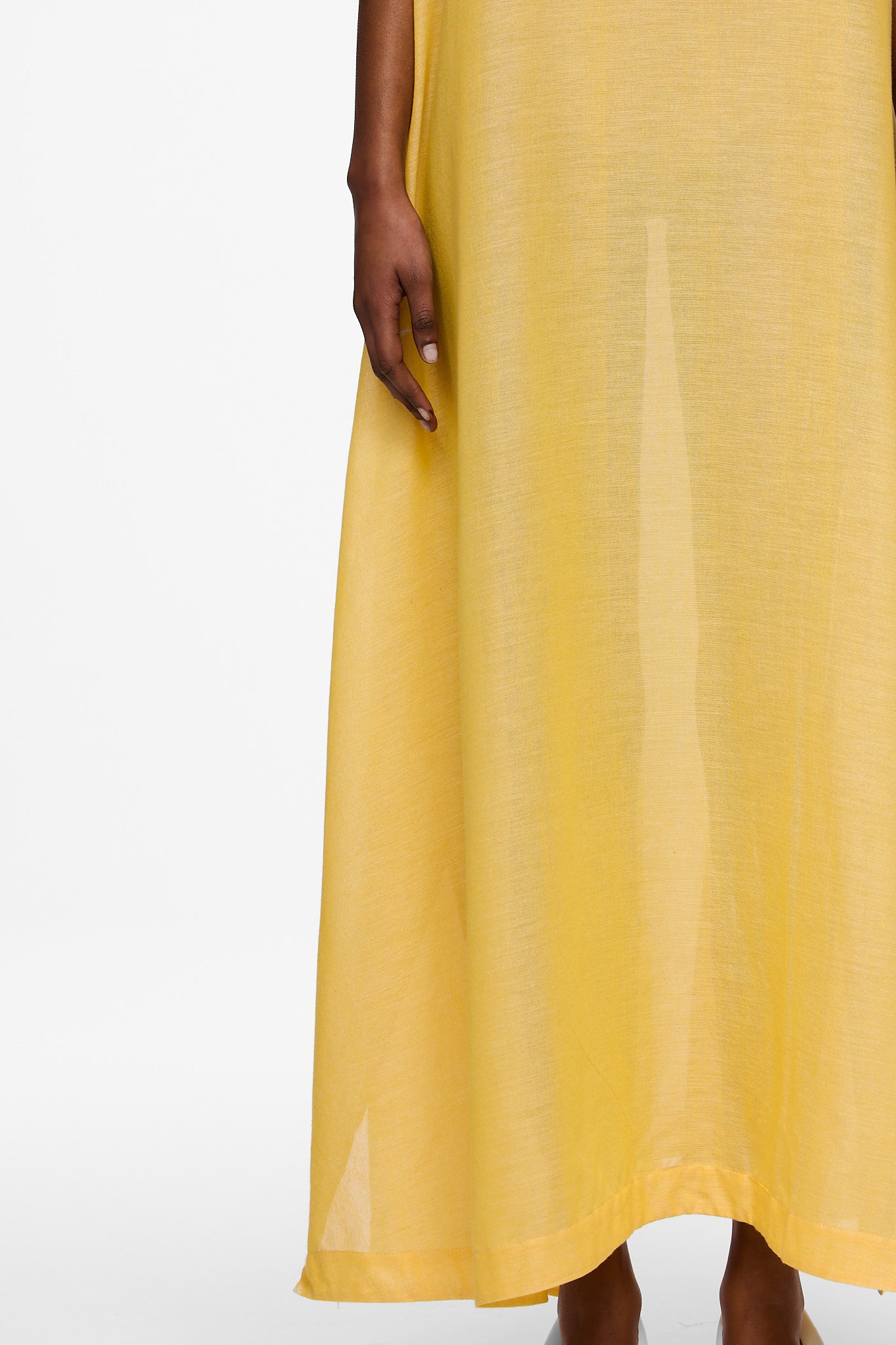 The Sleeveless V-Neck Caftan - Canary