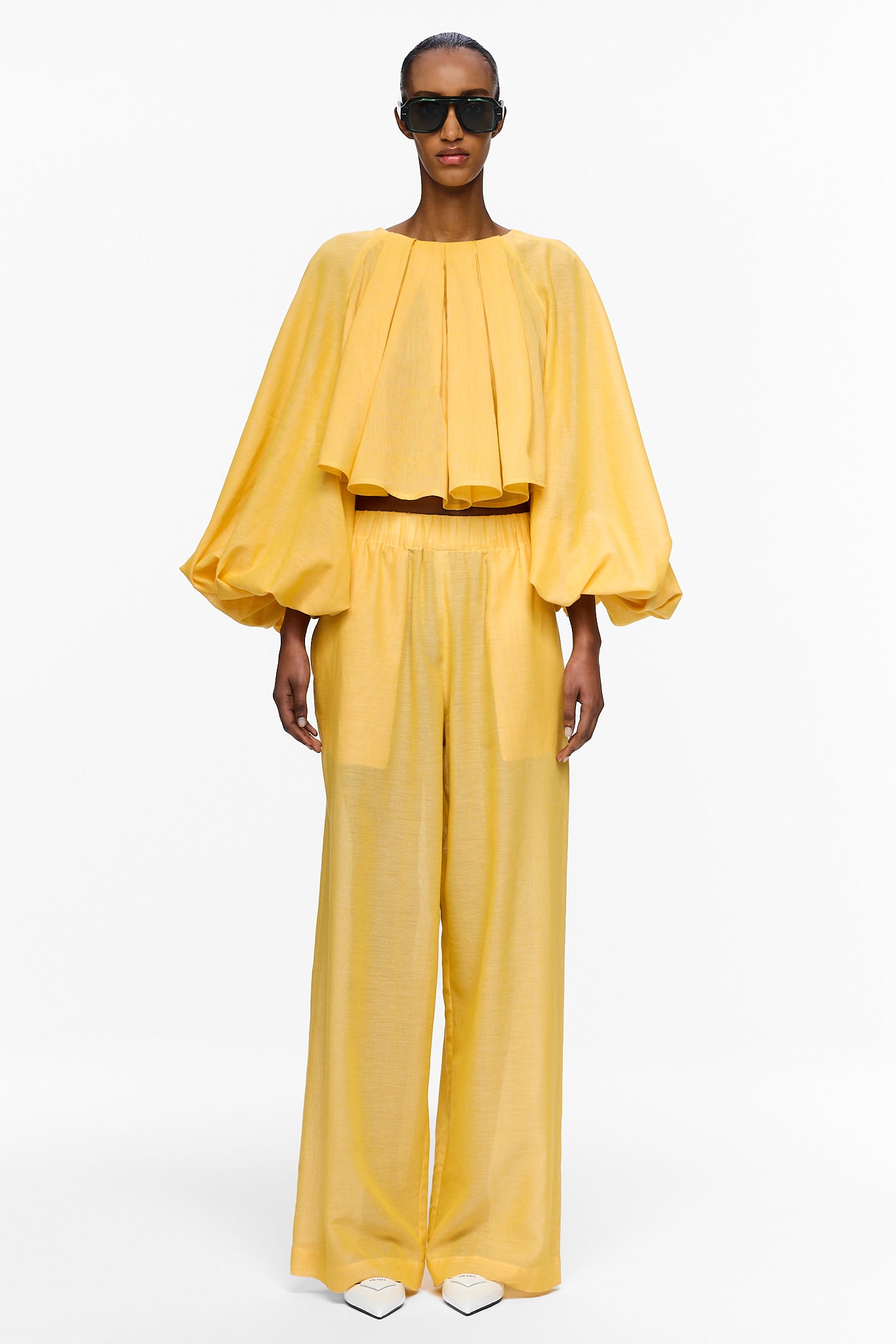 The Cropped Pleated Blouse - Canary