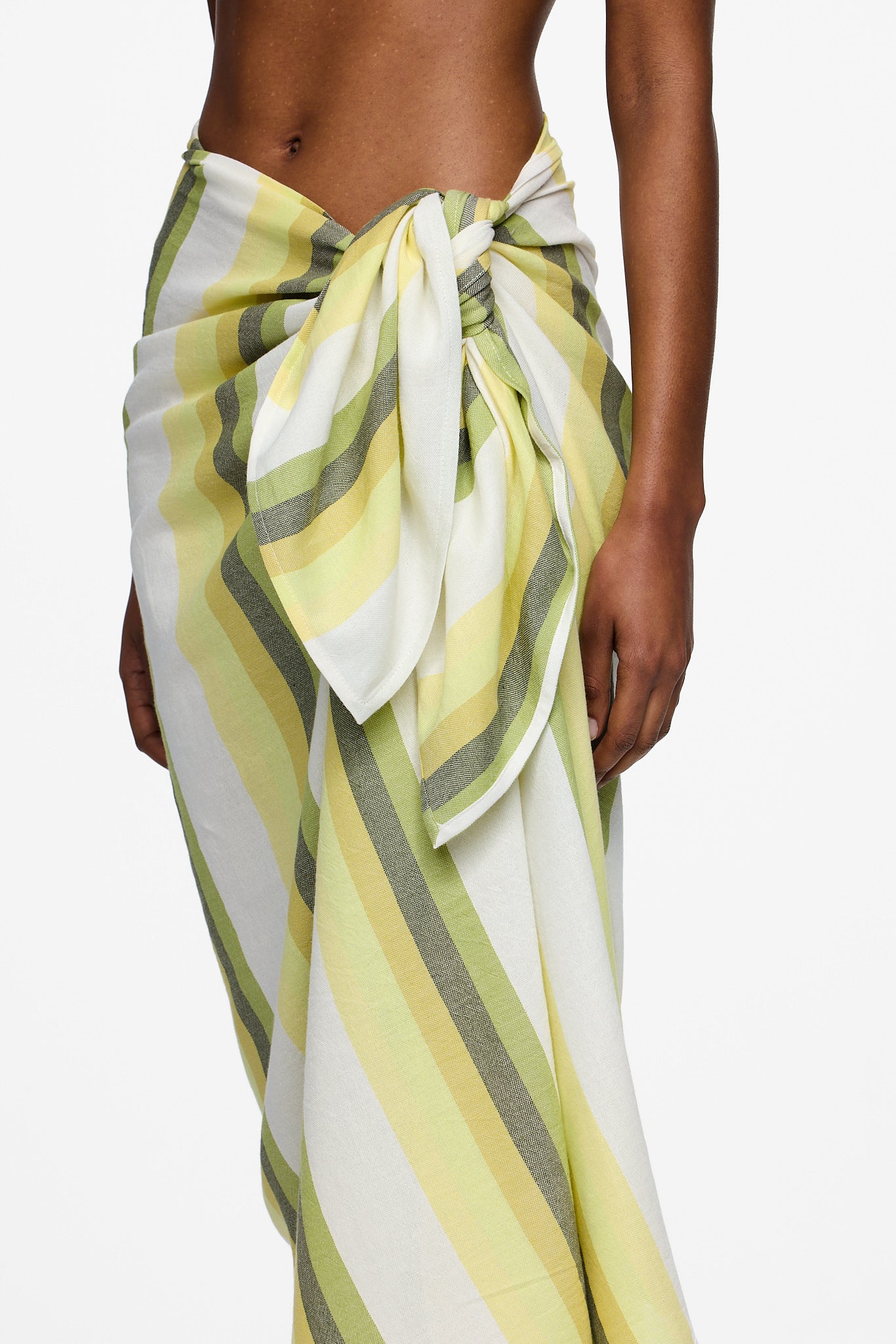 The Pareo - Stripe 84