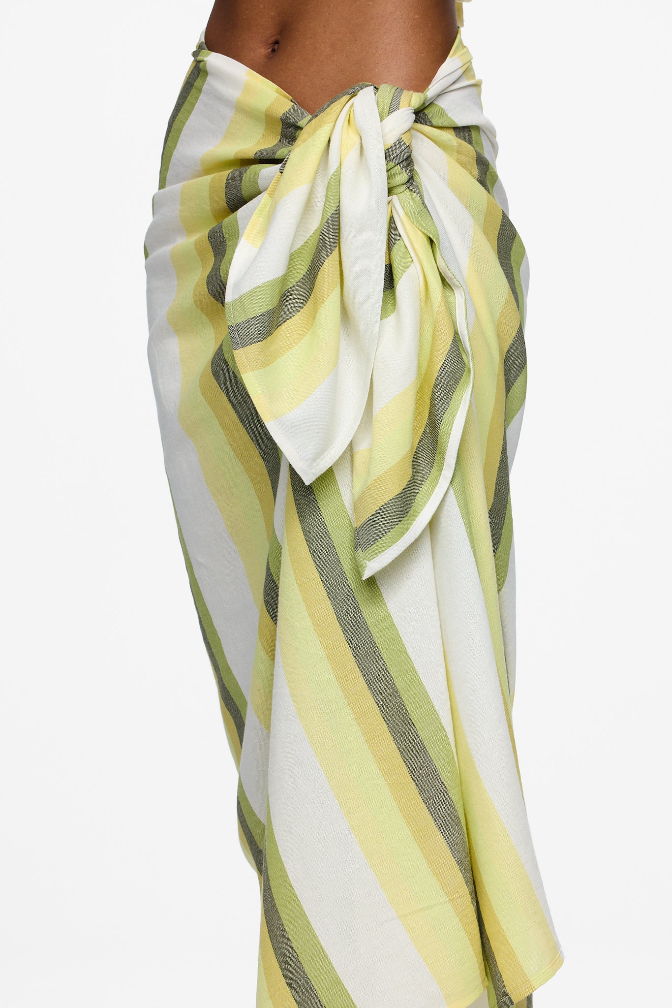 The Pareo - Stripe 84