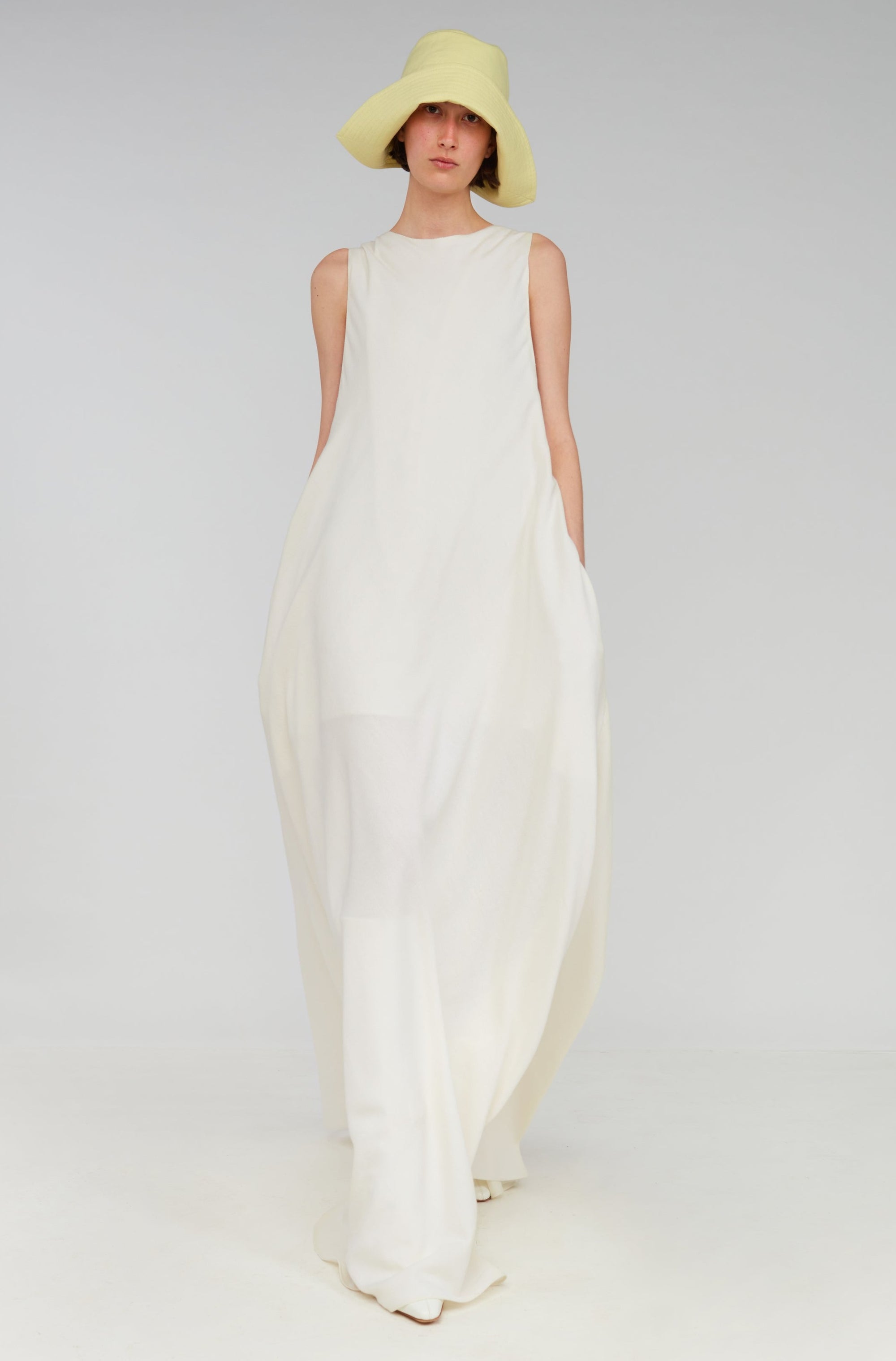 SALE : COLUMN DRESS : WHITE